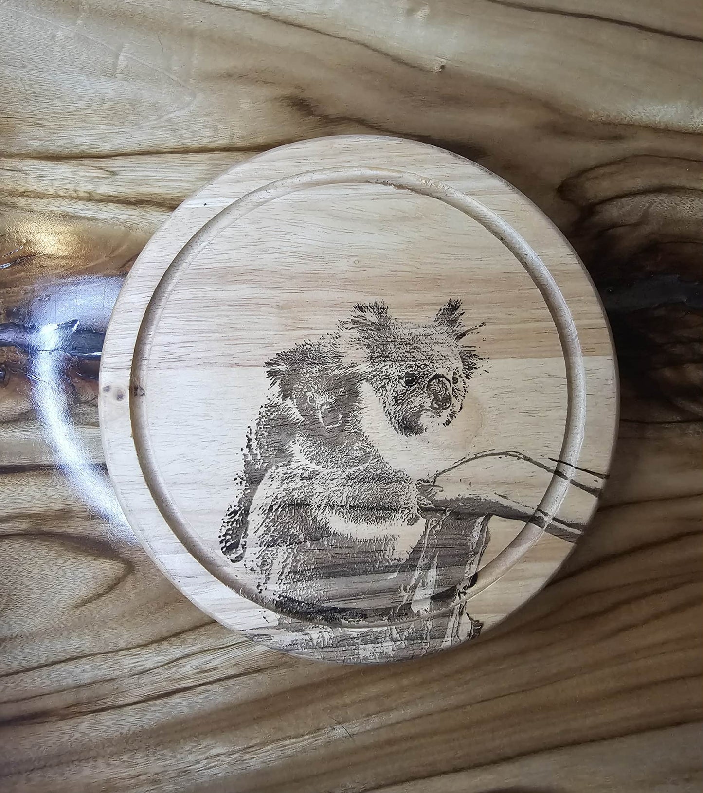 Koala & Joey Australian Native Engraved Cutting Chopping Cheese Serving Board with 4 Knives Set