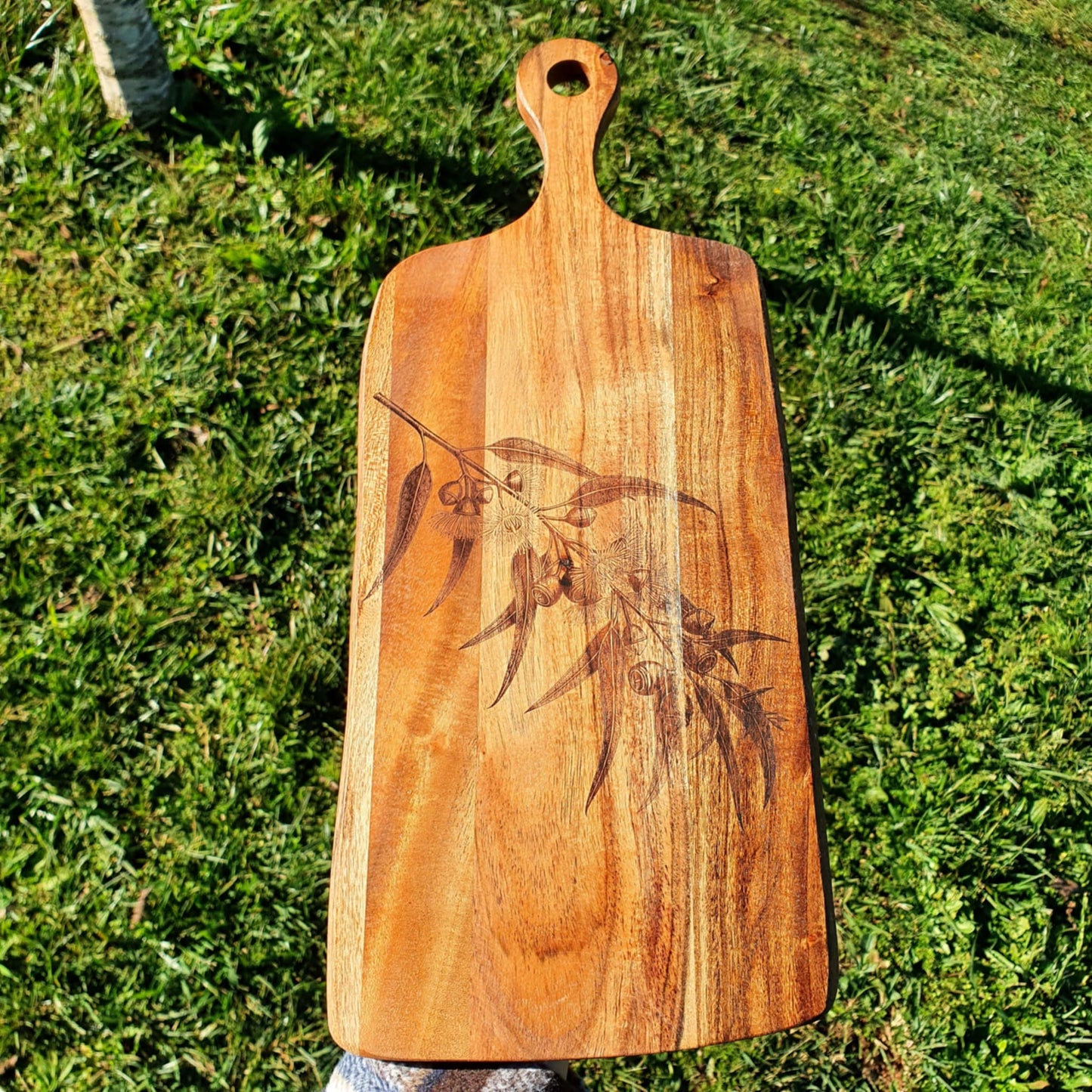 Eucalyptus Custom Engraved Australian Native Hardwood Chopping/Cutting/Serving Paddle Board